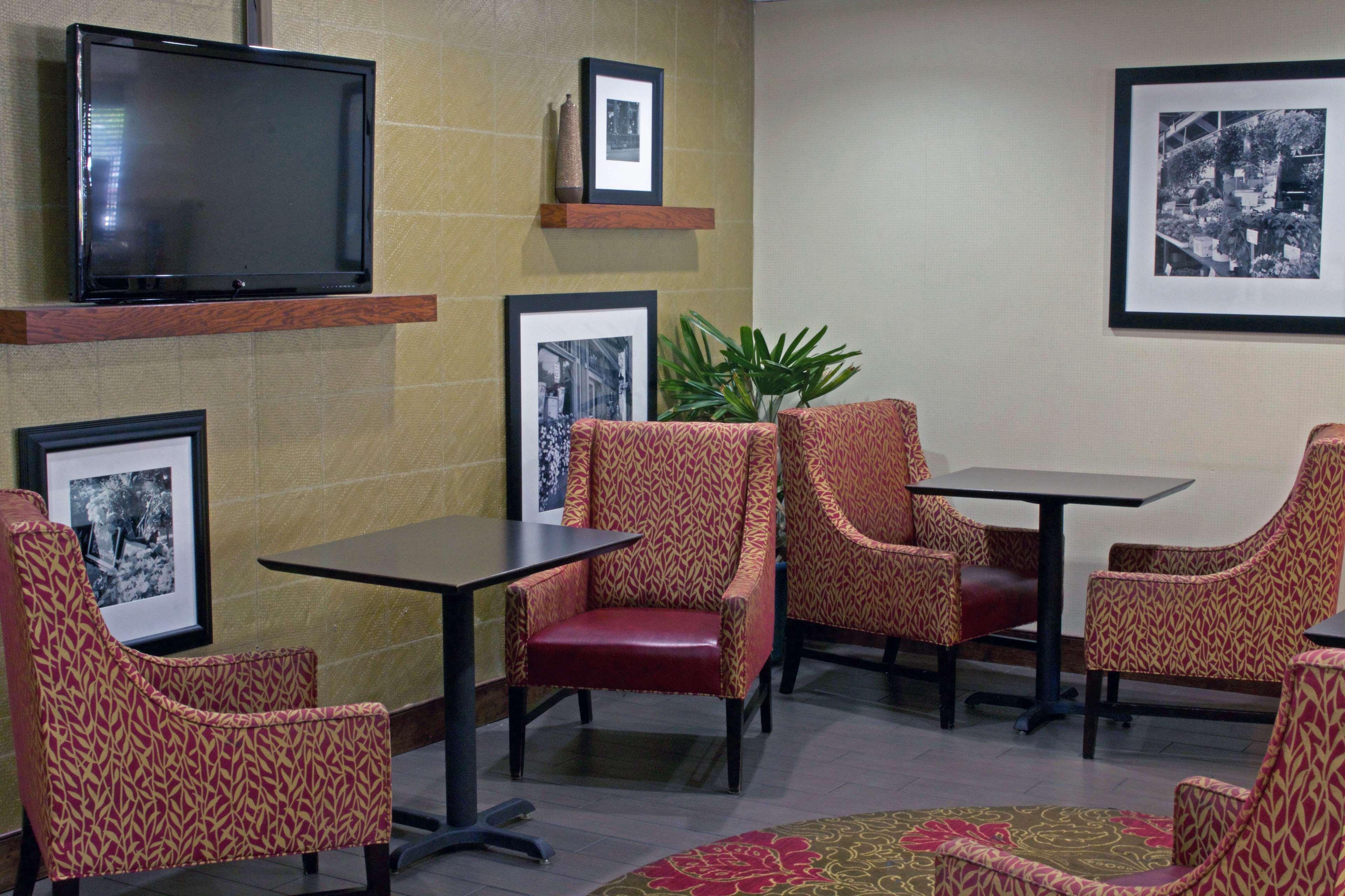 Hampton Norfolk/chesapeake - Greenbrier Area Hotel
